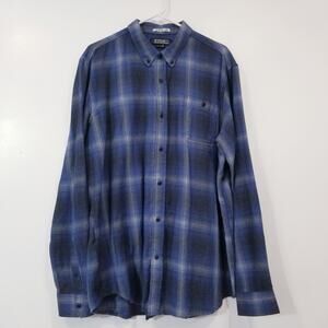Ezekiel Plaid Shirt in Navy Blue Button Down Collared Long Sleeves